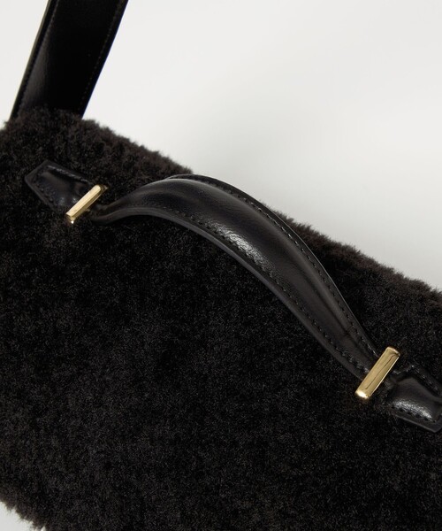 EMMEL REFINES(エメルリファインズ)の「<EMMEL REFINES>EM フラップ ボア ショルダーバッグ(ショルダーバッグ・レディース・ライトブルー/ブラック/ブラウン・FREE)」の13枚目の写真