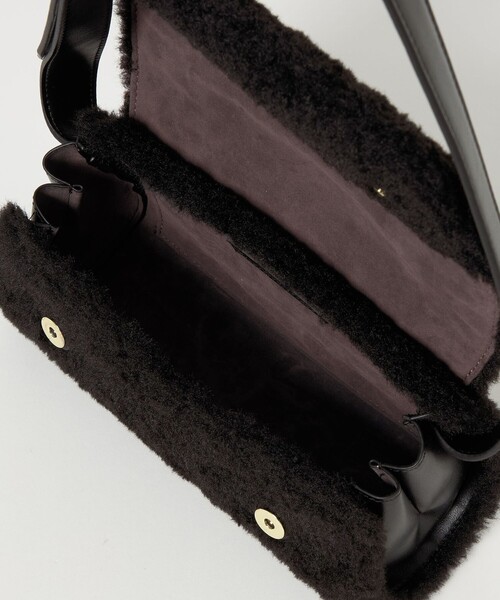 EMMEL REFINES(エメルリファインズ)の「<EMMEL REFINES>EM フラップ ボア ショルダーバッグ(ショルダーバッグ・レディース・ライトブルー/ブラック/ブラウン・FREE)」の14枚目の写真