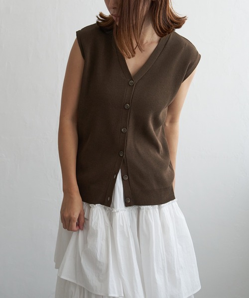 notch.（ノッチ）の「Vネックベスト（ベスト・レディース・アイボリー/ブラウン/ブラック/レッド・M）」の13枚目の写真
