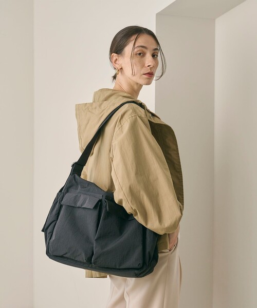 BEAUTY&YOUTH バッグ フロント ダブルポケット ビッグ ショルダーバッグ（ショルダー