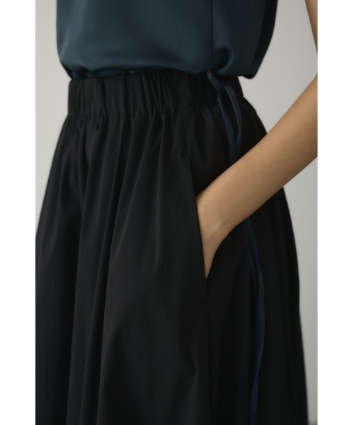 STYLEMIXER（スタイルミキサー）の「ACTIVE撥水フォルムバルーンスカート（スカート・レディース・アイボリー/ブラック/ブラウン・SMALL/MEDIUM）」の19枚目の写真