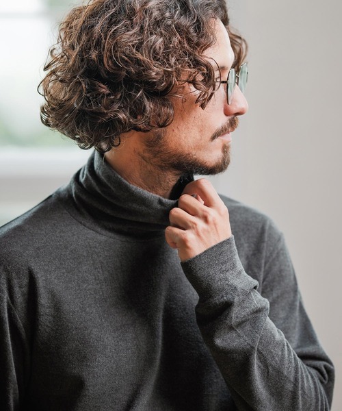 Magine(マージン)の「mlt5317-Double-Sided Brushed Fabric Turtleneck Pullover タートルネックプルオーバー(Tシャツ/カットソー・メンズ・アイボリー/ブラック/チャコールグレー・44/48/46)」の1枚目の写真