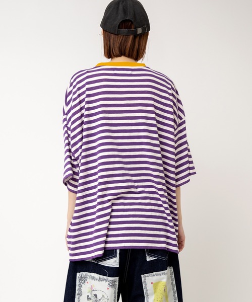 RNA（アールエヌエー）の「M2527 ボーダーBIGポケT（Tシャツ/カットソー・レディース・ブラック×ホワイト/ブラック×ブラック/ホワイト×パープル・MEDIUM）」の5枚目の写真