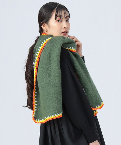 BEAMS HEART(ビームスハート)の「かぎ針 刺繍 マフラー(マフラー・レディース・パープル系その他7/グリーン・ONE SIZE)」の4枚目の写真