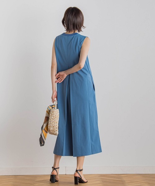 Droite lautreamont（ドロワットロートレアモン）の「【WEB限定】ジャージーピンタックワンピース≪洗濯機で洗える≫（ワンピース・レディース・ベージュ/ブルー/ブラック・M）」の12枚目の写真