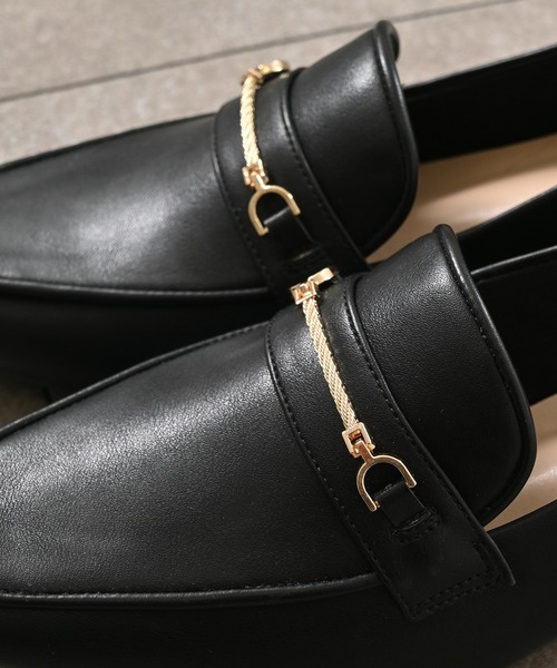 GLACIER lusso（グラシアルッソ）の「ビット付ヒールローファー（パンプス・レディース・チャコール/ブラック・L/S/M/LL）」の16枚目の写真