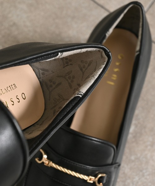 GLACIER lusso（グラシアルッソ）の「ビット付ヒールローファー（パンプス・レディース・チャコール/ブラック・L/S/M/LL）」の17枚目の写真