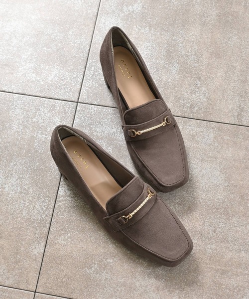 GLACIER lusso（グラシアルッソ）の「ビット付ヒールローファー（パンプス・レディース・チャコール/ブラック・L/S/M/LL）」の18枚目の写真