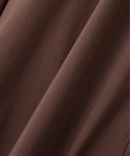 LE PHIL（ルフィル）の「◆オーバーサイズロングカフスシャツ（シャツ/ブラウス・レディース・ブラウン/ホワイト/ブルー/ブラック・F）」の6枚目の写真