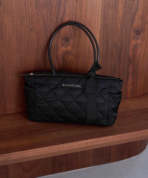 LANVIN en Bleu(ランバンオンブルー)の「オルセー パデッドトート(トートバッグ・レディース・ブラック/チャコールグレー・FREE)」の2枚目の写真