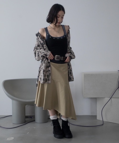セール】アシンメトリーヘムスカート/ヴィンテージベルト付き