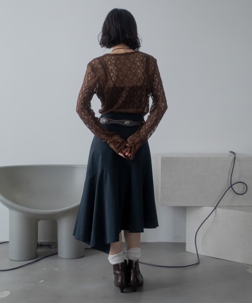 VACANCY(ヴァカンシー)の「アシンメトリーヘムスカート/ヴィンテージベルト付き(スカート・レディース・ネイビー/ベージュ・MEDIUM/LARGE)」の20枚目の写真
