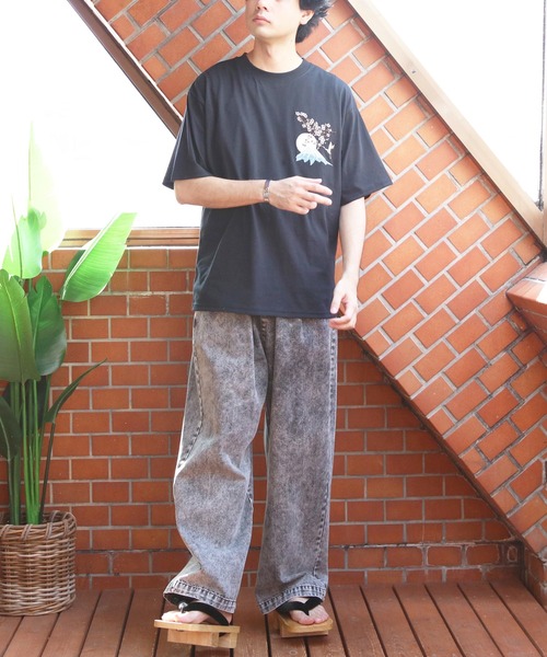 8(eight)(エイト)の「和柄刺繍Tシャツ(富士見桜柄)(Tシャツ/カットソー・メンズ・オフホワイト/ブラック・SMALL/MEDIUM/LARGE)」の18枚目の写真