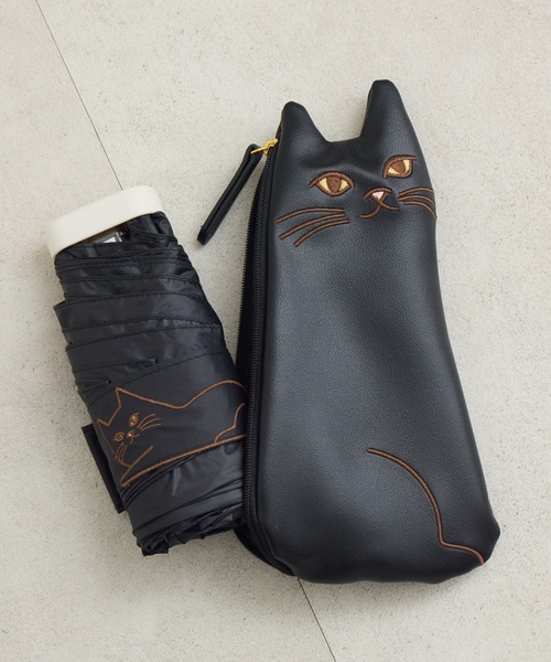 because(ビコーズ)の「because PUおでかけキャット晴雨兼用傘(折りたたみ傘・レディース・ブラック/グレイッシュベージュ/ベージュ/ホワイト・FREE)」の3枚目の写真