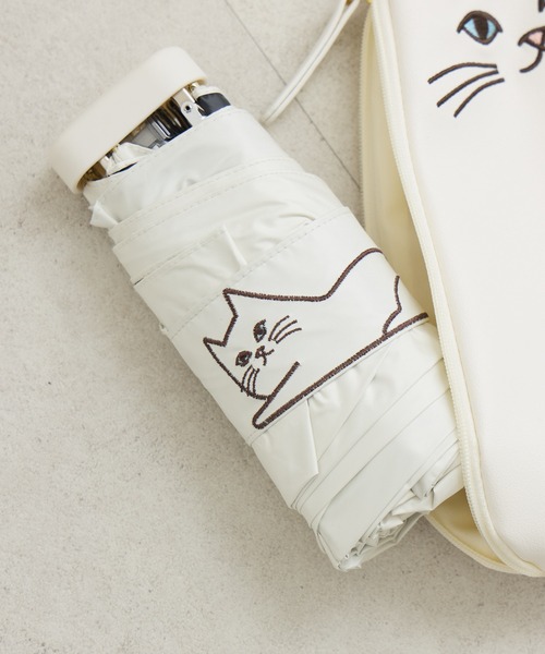 because(ビコーズ)の「because PUおでかけキャット晴雨兼用傘(折りたたみ傘・レディース・ブラック/グレイッシュベージュ/ベージュ/ホワイト・FREE)」の18枚目の写真