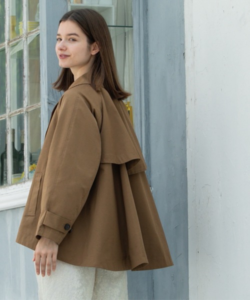 OPAQUE.CLIP（オペークドットクリップ）の「フレアミドルトレンチコート（トレンチコート・レディース・キャメル/ブラック・00）」の2枚目の写真