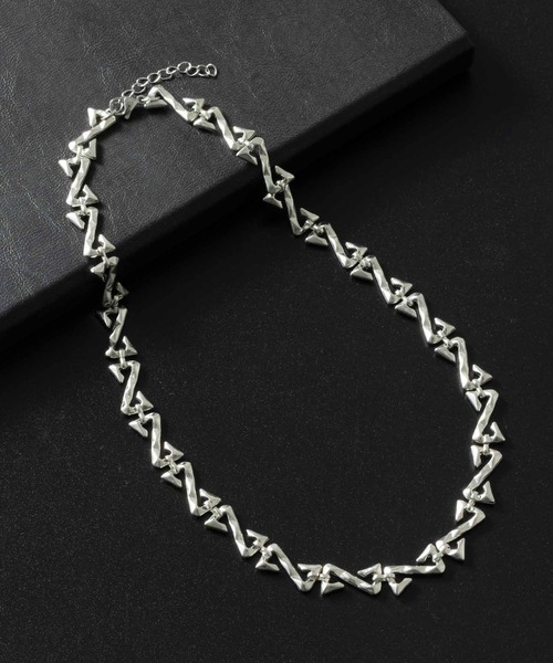 ABBEY MARKET（アビーマーケット）の「【金属アレルギー対応】ツイストチェーンネックレス（ネックレス・レディース・シルバー・FREE）」の2枚目の写真