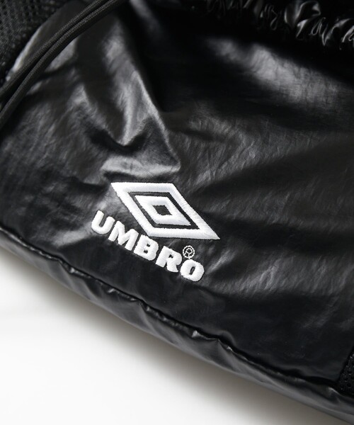 UMBRO(アンブロ)の「UMBRO/アンブロ SP Coating Nylon Shoulder Bag/別注 コーティングナイロン ショルダーバッグ(ショルダーバッグ・メンズ・チャコールグレー/ブラック/ワインレッド・ONE SIZE)」の16枚目の写真