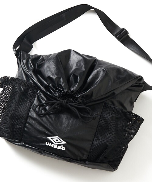 UMBRO(アンブロ)の「UMBRO/アンブロ SP Coating Nylon Shoulder Bag/別注 コーティングナイロン ショルダーバッグ(ショルダーバッグ・メンズ・チャコールグレー/ブラック/ワインレッド・ONE SIZE)」の11枚目の写真
