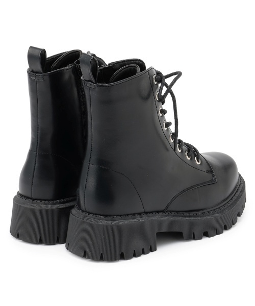 LOVETOXIC（ラブトキシック）の「8ホールブーツ（ブーツ・キッズ・ブラック・M/LL/S/L）」の2枚目の写真