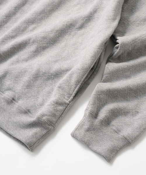 FTC（エフティーシー）の「QUILTED HALF ZIP SWEATSHIRT（スウェット・メンズ・グレー/ブラック/ネイビー・MEDIUM/LARGE/X-LARGE/SMALL）」の7枚目の写真