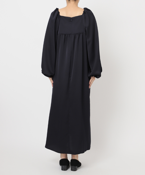 VERMEIL par iena(ヴェルメイユパーイエナ)の「ジョーゼットワンピース(ワンピース・レディース・ネイビー・38/36)」の22枚目の写真