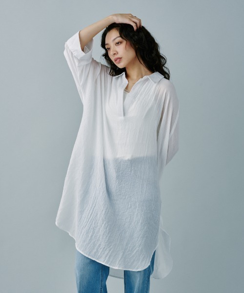 terrace(テラス)の「フラッフィーガーゼスキッパーロングシャツ(シャツ/ブラウス・レディース・オフホワイト/ブラック/グレイッシュベージュ/インディゴブルー・MEDIUM)」の11枚目の写真