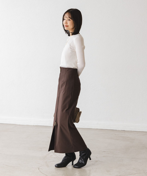 Noble（ノーブル）の「《追加》リブクルーネックニット（ニット/セーター・レディース・ホワイト/ブラック/ブラウン/ライトイエロー・FREE）」の18枚目の写真