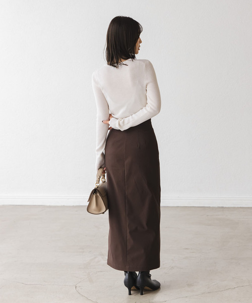 Noble（ノーブル）の「《追加》リブクルーネックニット（ニット/セーター・レディース・ホワイト/ブラック/ブラウン/ライトイエロー・FREE）」の17枚目の写真