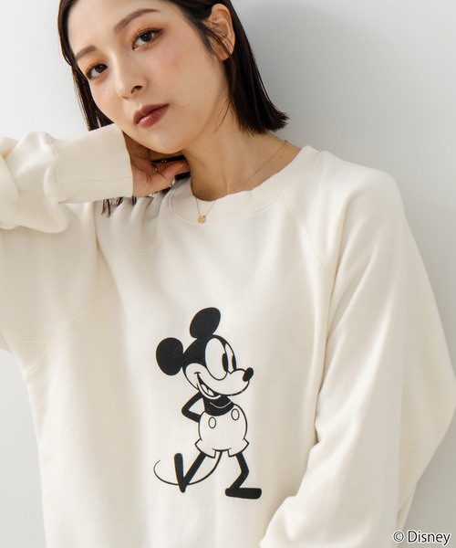 DISCUS(ディスカス)の「【DISCUS×DISNEY】「ミッキーマウス」キャラクタープリントスウェットトレーナー メンズ レディース ユニセックス(スウェット・レディース・ホワイト系その他/グレー系その他/ホワイト系その他2/ホワイト系その他3/グレー系その他2/グレー系その他3・MEDIUM/LARGE)」の1枚目の写真