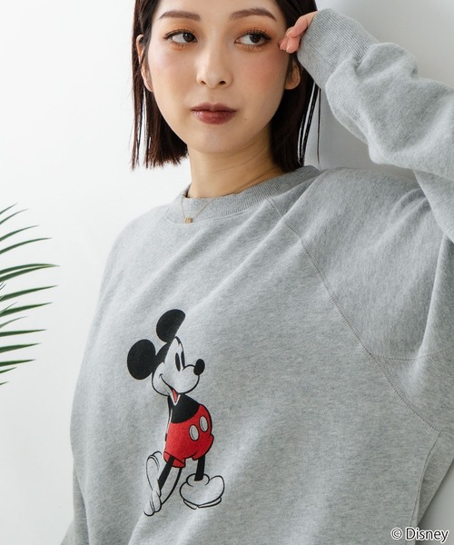 DISCUS(ディスカス)の「【DISCUS×DISNEY】「ミッキーマウス」キャラクタープリントスウェットトレーナー メンズ レディース ユニセックス(スウェット・レディース・ホワイト系その他/グレー系その他/ホワイト系その他2/ホワイト系その他3/グレー系その他2/グレー系その他3・MEDIUM/LARGE)」の12枚目の写真