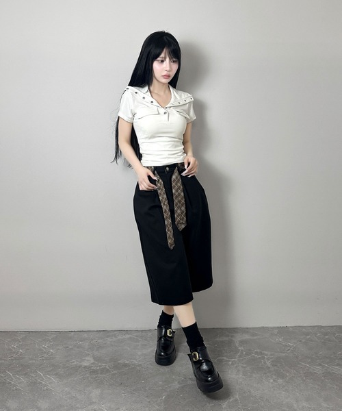 FOLLOWIN(フォロウィン)の「2color/チェックベルトデザイン バミューダチノパンツ(チノパンツ・レディース・ブラック/グレー・SMALL/MEDIUM/LARGE)」の6枚目の写真