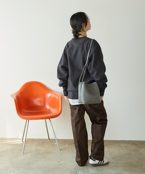 Healthknit（ヘルスニット）の「Healthknit/ヘルスニット LOCKER WEIGHT SWEAT CREW ドロップショルダー サイドパネル クルーネックスウェット（スウェット・メンズ・ブラック/グレー/アイボリー・L/XL/M）」の17枚目の写真