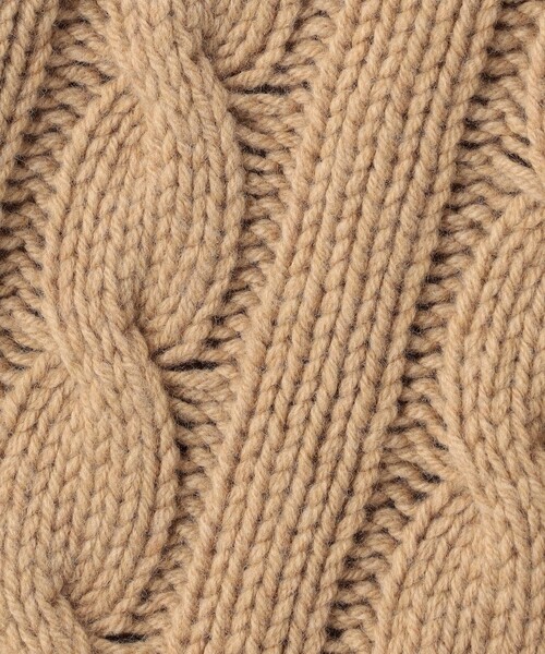 INVERALLAN（インバーアラン）の「INVERALLAN ウールケーブル クルーネックプルオーバーニット（ニット/セーター・メンズ・ネイビー/チャコールグレー/レッド/キャメル・44/42）」の14枚目の写真