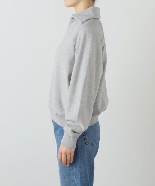 journal standard L'essage(ジャーナルスタンダードレサージュ)の「スウェットワイドカラープルオーバー(スウェット・レディース・ブラック/グレー・FREE)」の11枚目の写真