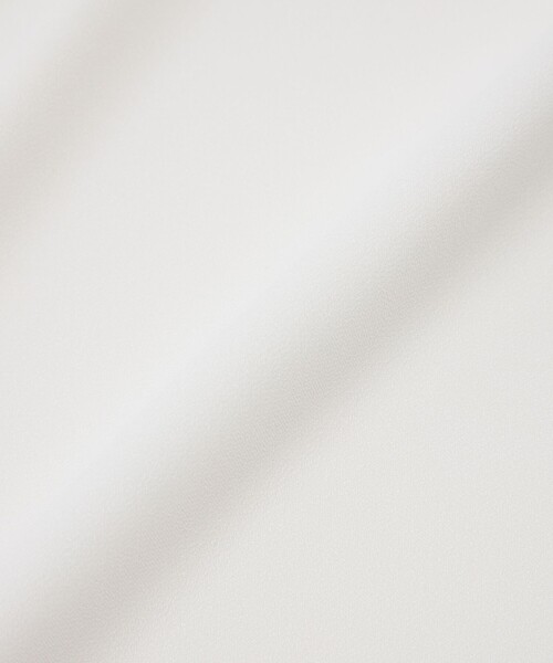 amaca（アマカ）の「バックサテンジョーゼットブラウス（シャツ/ブラウス・レディース・ダークネイビー/オフホワイト・38/40）」の7枚目の写真