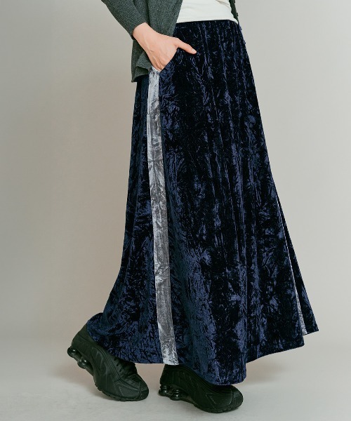 クラッシュ ベロア サイドライン スカート / Crash Velvet Side-Line Skirt