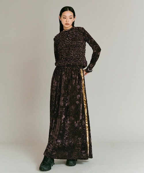 W:Huku(フーク)の「クラッシュ ベロア サイドライン スカート / Crash Velvet Side-Line Skirt(スカート・レディース・ブラック/ライトベージュ/ネイビー/ブラウン・FREE)」の19枚目の写真