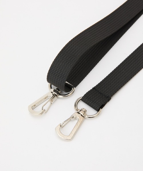 COLONY 2139(コロニートゥーワンスリーナイン)の「撥水ポーチ付きマルチストラップ(ショルダーバッグ・レディース・ブルー/ブラック/パープル・FREE)」の17枚目の写真