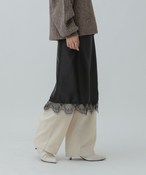 LEPSIM（レプシィム）の「サテンレーススカーフ　606657（ストール/ショール・レディース・ブラック/アイボリー・ONE SIZE）」の15枚目の写真