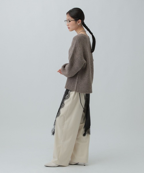 LEPSIM（レプシィム）の「サテンレーススカーフ　606657（ストール/ショール・レディース・ブラック/アイボリー・ONE SIZE）」の19枚目の写真