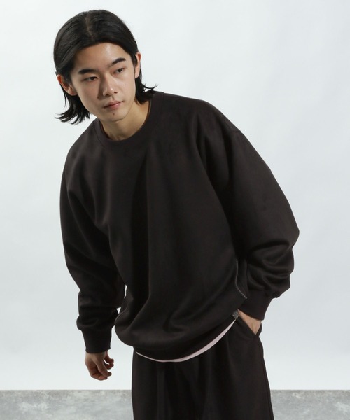 BAYFLOW(ベイフロー)の「スウェードライクポンチプルオーバー(Tシャツ/カットソー・メンズ・ブラック/アイボリー/ベージュ・MEDIUM/LARGE)」の2枚目の写真