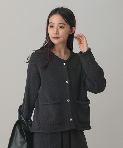 GLOBAL WORK(グローバルワーク)の「MATINEE LINE/モールニット/カーディガン/593188(カーディガン/ボレロ・レディース・ダークブラウン/グレイッシュベージュ/チャコールグレー・MEDIUM/LARGE)」の7枚目の写真