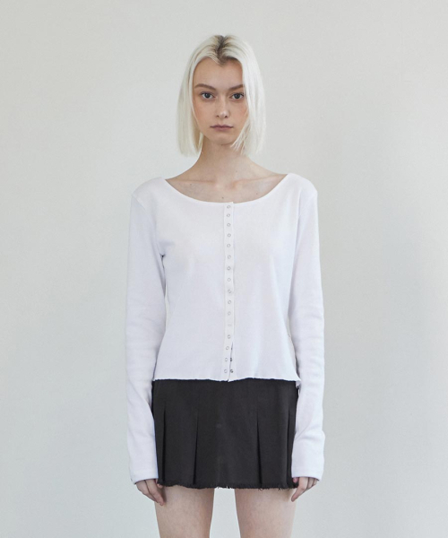 RENSE（レンセ）の「Line Snap Long Sleeve White（Tシャツ/カットソー・レディース・その他・FREE）」の2枚目の写真