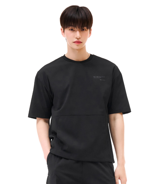 CHASECULT（チェイスカルト）の「男性シアサーカー半袖Tシャツ-ブラック（Tシャツ/カットソー・メンズ・ブラック・110/95/100/105）」の4枚目の写真