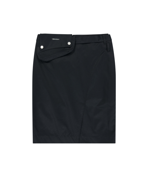 IUGAMAKARAS（イウガマカラス）の「Belted Bag Midi Skirt (Black)（スカート・レディース・その他・1/2）」の2枚目の写真
