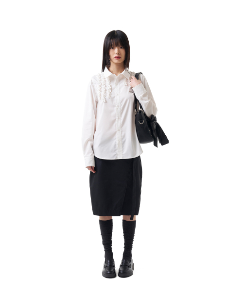 IUGAMAKARAS（イウガマカラス）の「Belted Bag Midi Skirt (Black)（スカート・レディース・その他・1/2）」の9枚目の写真