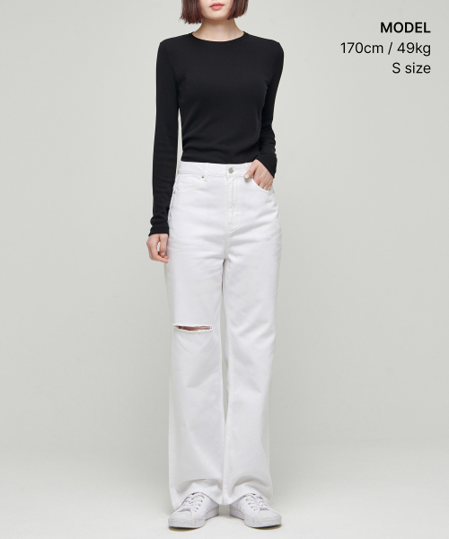 MUSINSA STANDARD WOMAN（ムシンサスタンダードウーマン）の「ウィメンズスラッシュルーズストレートデニムパンツ[ホワイト]（デニムパンツ・レディース・その他・30/24/25/26/27/28/29）」の2枚目の写真