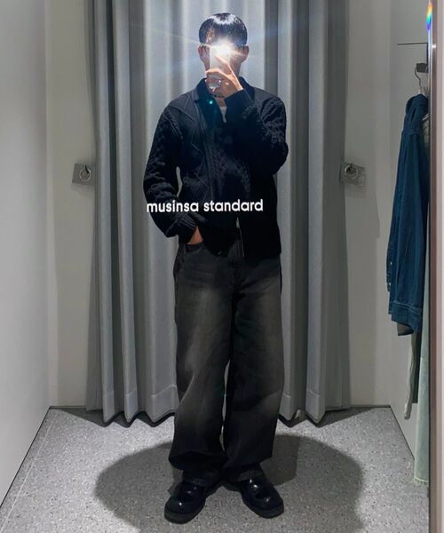 MUSINSA STANDARD（ムシンサスタンダード）の「アランケーブルカラー ニットジップアップ [ブラック]（ニット/セーター・メンズ・その他・SMALL/MEDIUM/LARGE/X-LARGE/XX-LARGE）」の6枚目の写真
