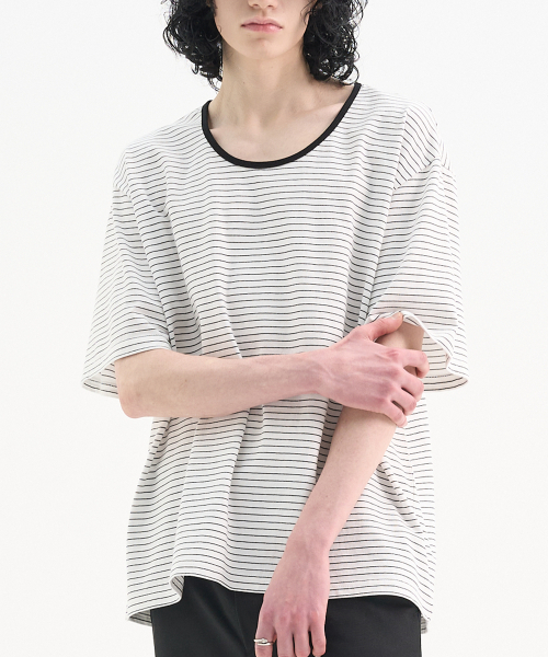TRIP LE SENS(トリップ ル センス)の「ベーシックUネックシルケットコットンTシャツ_STネックラインブラック(Tシャツ/カットソー・メンズ・その他・SMALL/MEDIUM/LARGE/X-LARGE)」の1枚目の写真